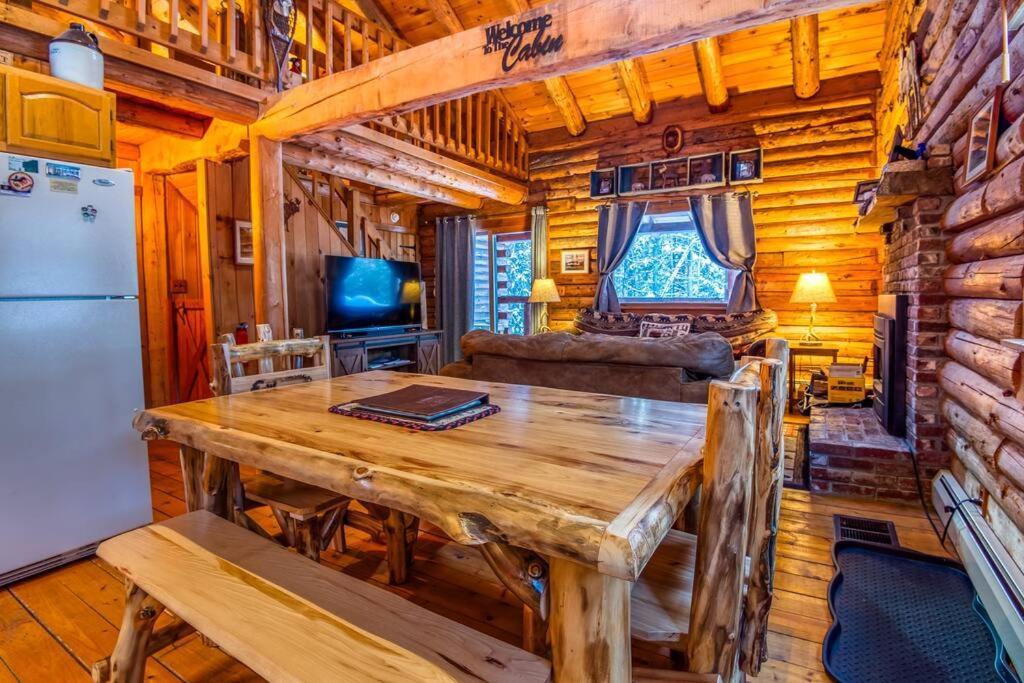 Family-Focused & Pet-Friendly Log Cabin With 4Br 2Ba Sleeps 10 Bethlehem Exteriör bild