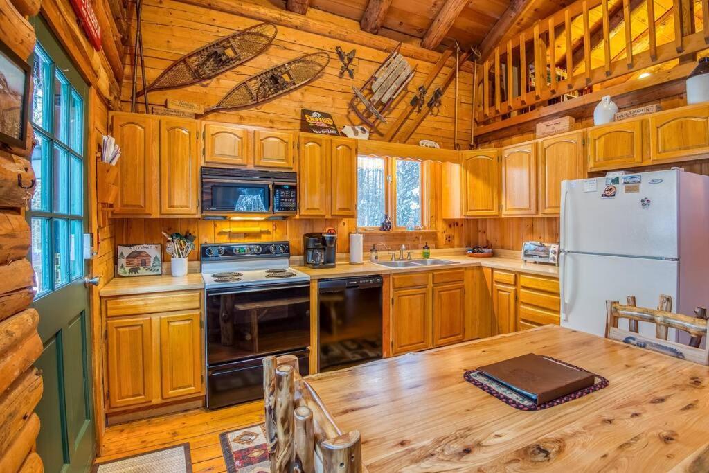Family-Focused & Pet-Friendly Log Cabin With 4Br 2Ba Sleeps 10 Bethlehem Exteriör bild